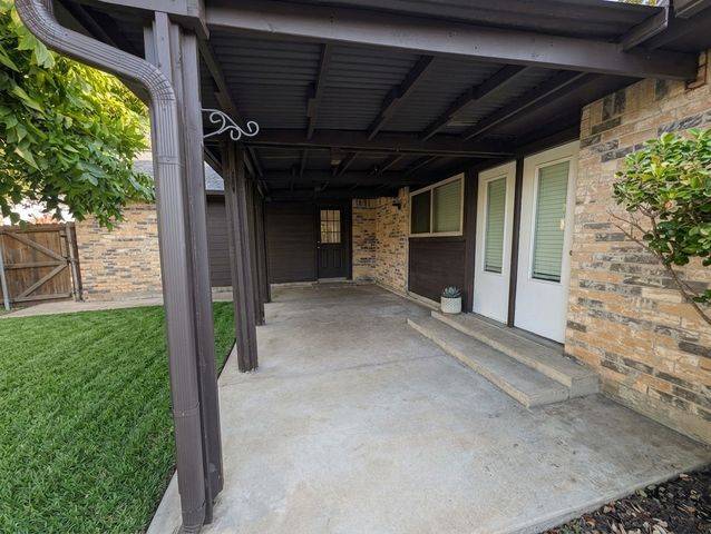 6109 Scenic Drive, Rowlett, TX 75088
