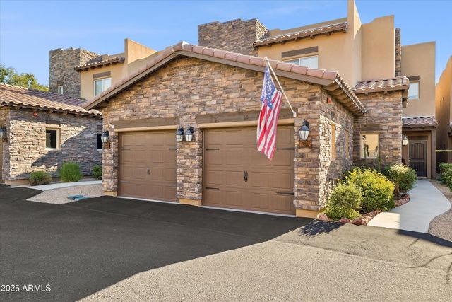 6145 E CAVE CREEK Road 109