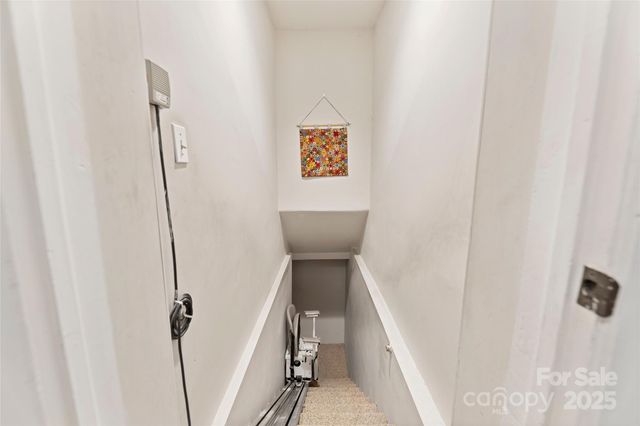261 Forest Hill Drive, Asheville, NC 28803