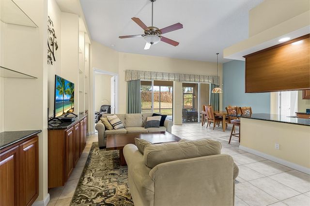 5453 Barbados Square, Vero Beach, FL 32967