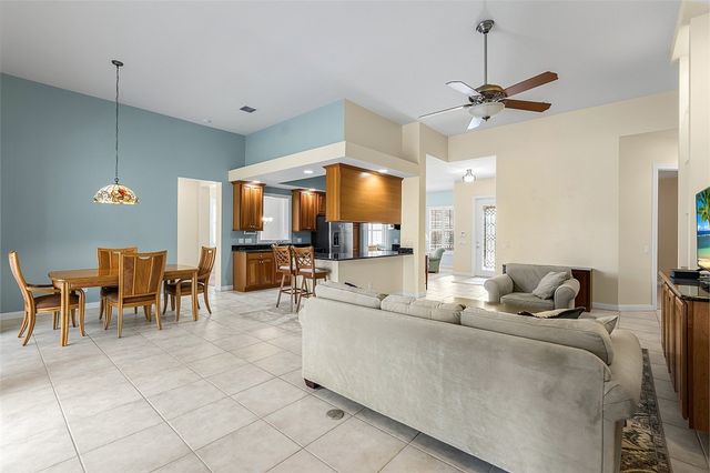 5453 Barbados Square, Vero Beach, FL 32967