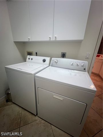 8010 Belmont CT, Naples, FL 34113