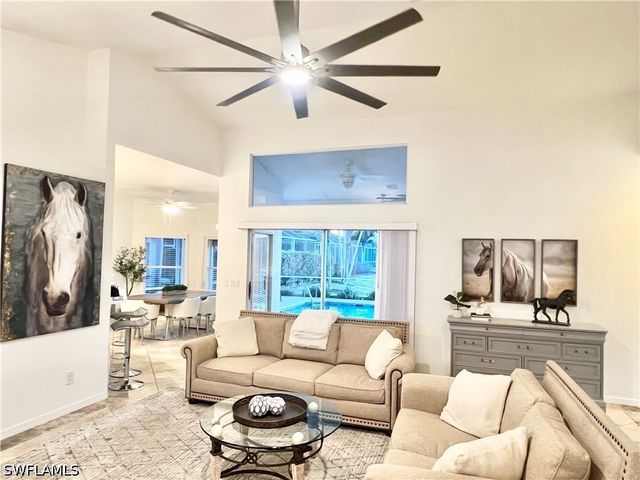 8010 Belmont CT, Naples, FL 34113
