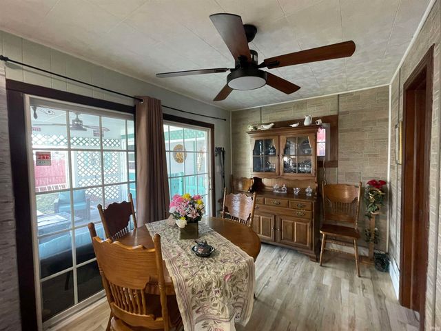 2715 E 14th Street, Muncie, IN 47302