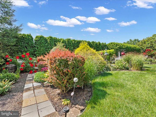 710 ROBERT ST, Mechanicsburg, PA 17055