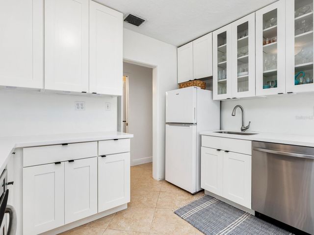 3629 ALMERIA AVENUE, Sarasota, FL 34239