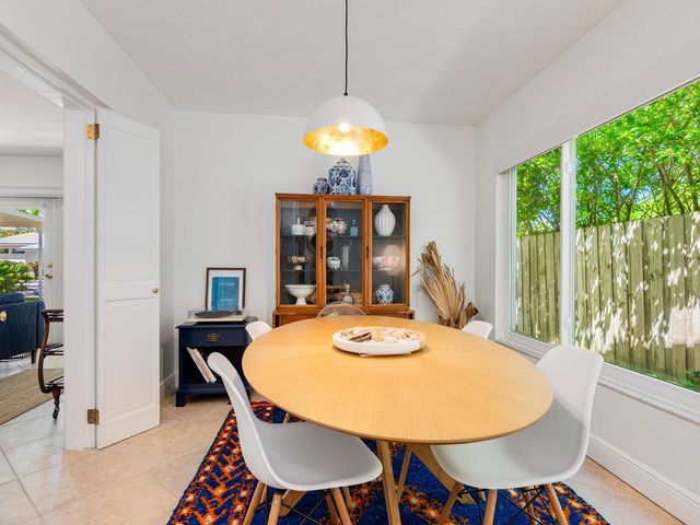 3629 ALMERIA AVENUE, Sarasota, FL 34239