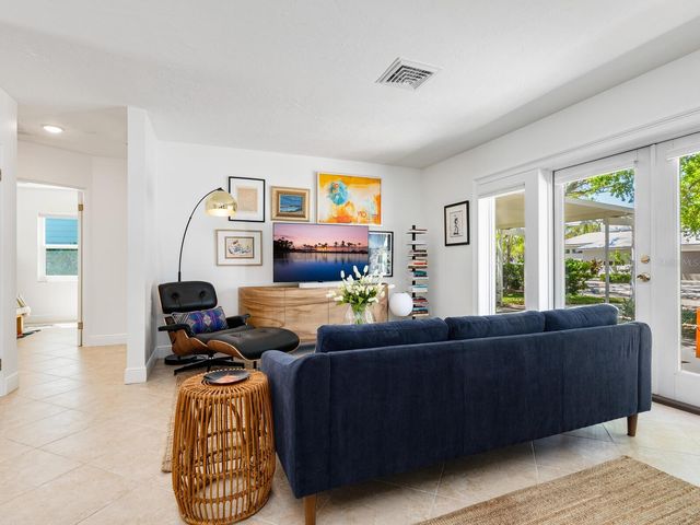 3629 ALMERIA AVENUE, Sarasota, FL 34239