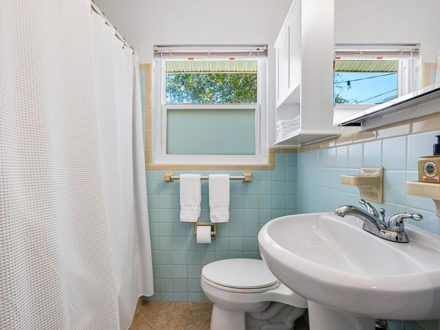 3629 ALMERIA AVENUE, Sarasota, FL 34239