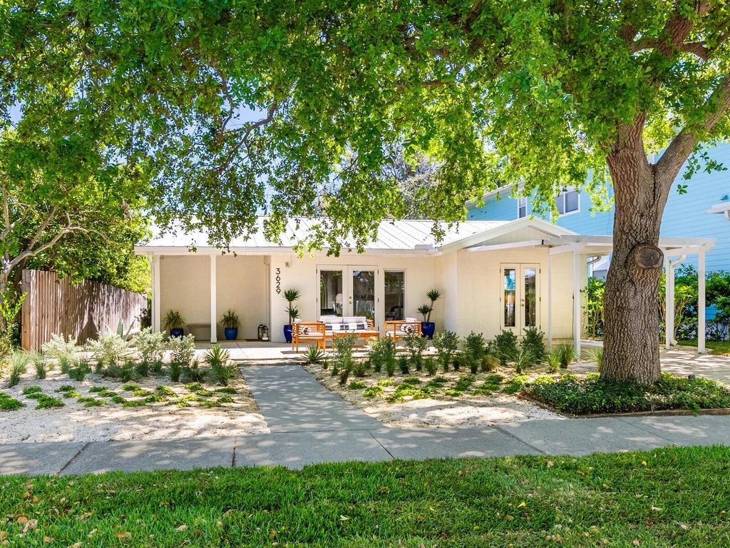 3629 ALMERIA AVENUE, Sarasota, FL 34239