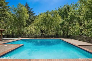16521 NE 1st Place, Bellevue, WA 98008