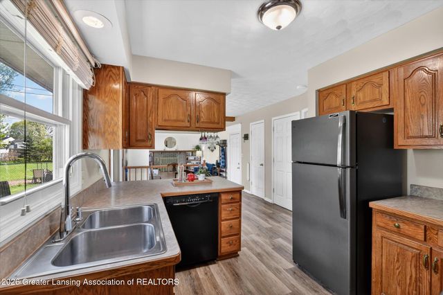 411 Green Meadows Drive, Lansing, MI 48917