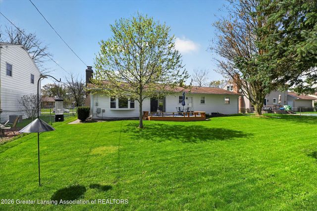 411 Green Meadows Drive, Lansing, MI 48917