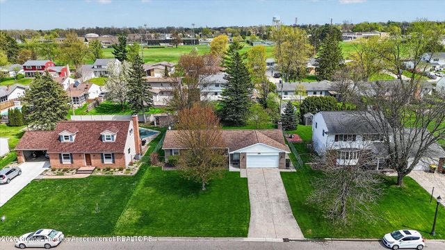 411 Green Meadows Drive, Lansing, MI 48917