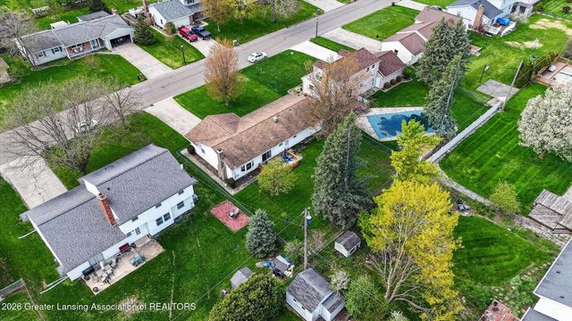 411 Green Meadows Drive, Lansing, MI 48917