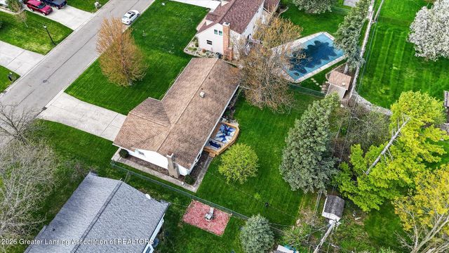 411 Green Meadows Drive, Lansing, MI 48917