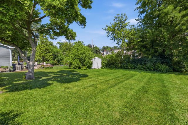 13 S School Street, Mount Prospect, IL 60056
