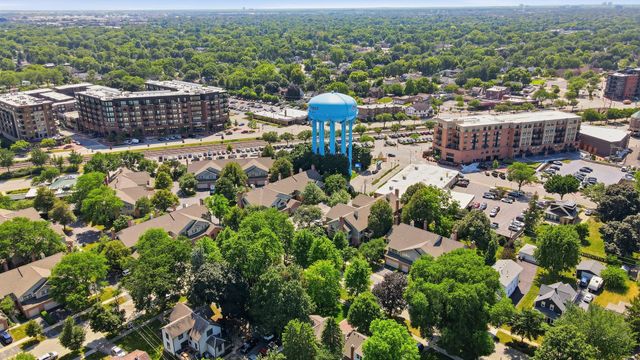 13 S School Street, Mount Prospect, IL 60056