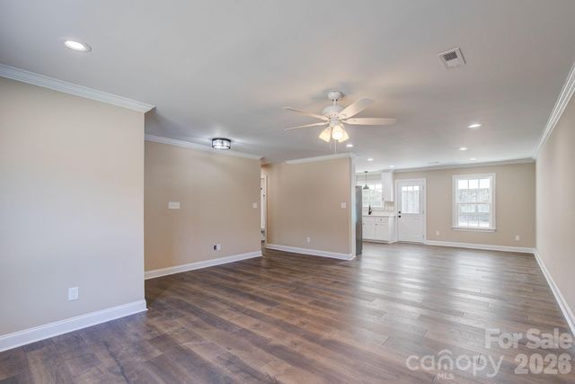 6256 Kershaw Camden Highway, Kershaw, SC 29067