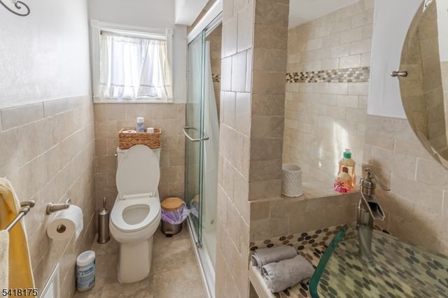 29 Arden St, Franklin Twp., NJ 08873