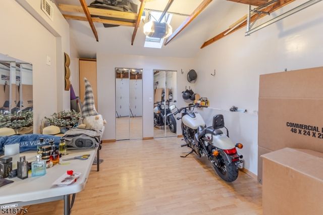 29 Arden St, Franklin Twp., NJ 08873