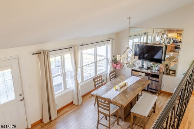 29 Arden St, Franklin Twp., NJ 08873