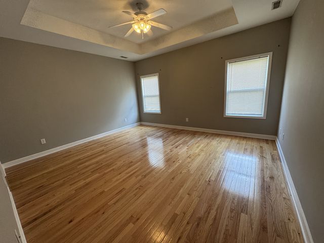 2014 Sparrow St, Spring Hill, TN 37174