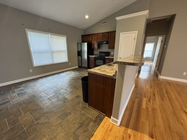 2014 Sparrow St, Spring Hill, TN 37174