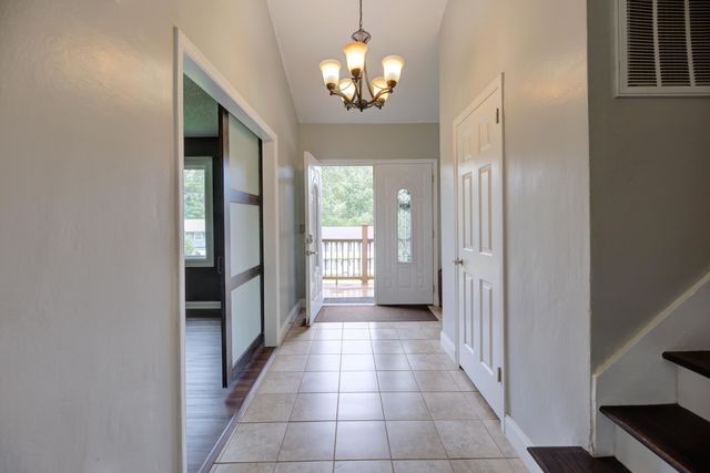 1117 Fieldstone Drive, Hixson, TN 37343