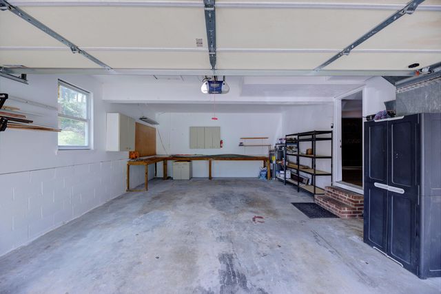 1117 Fieldstone Drive, Hixson, TN 37343