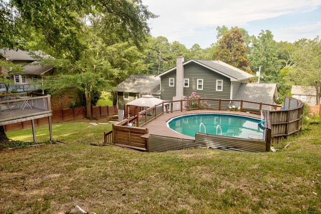 1117 Fieldstone Drive, Hixson, TN 37343