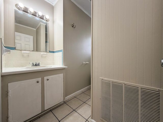 218 Ziegler Avenue, Houma, LA 70360