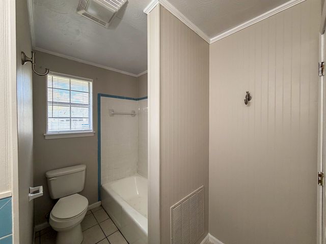 218 Ziegler Avenue, Houma, LA 70360