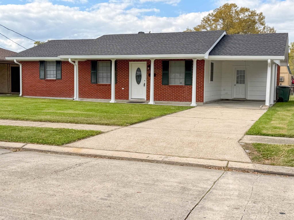 218 Ziegler Avenue, Houma, LA 70360