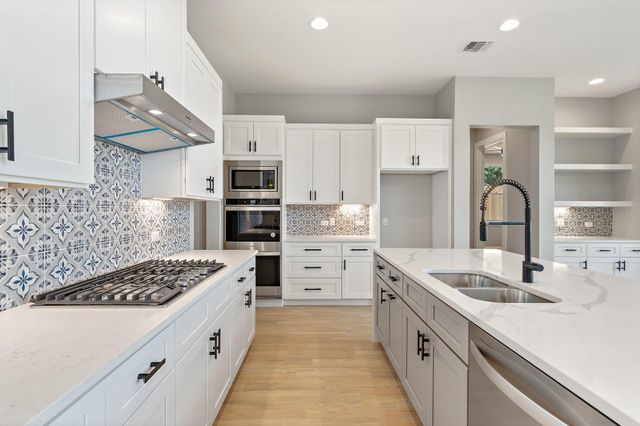 308 Axis Loop, Georgetown, TX 78628