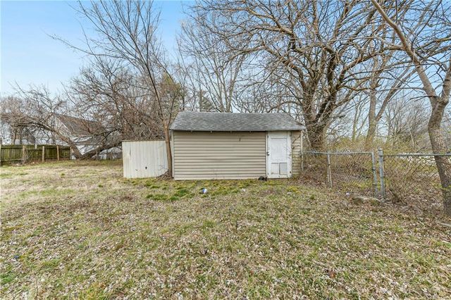 1309 N Main Street, Independence, MO 64050