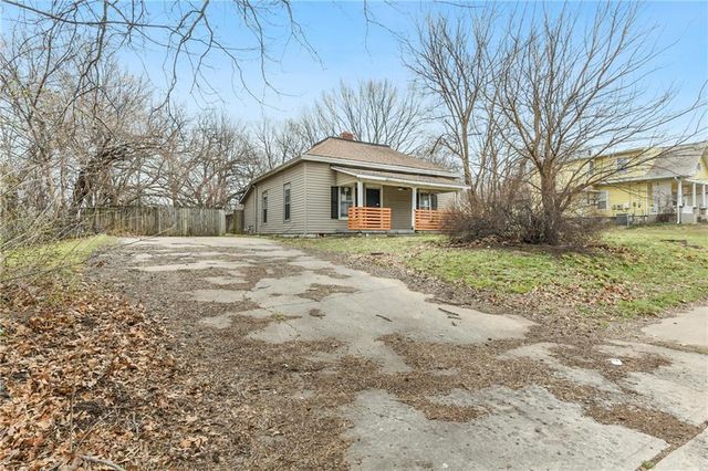 1309 N Main Street, Independence, MO 64050