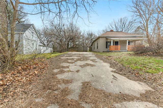 1309 N Main Street, Independence, MO 64050