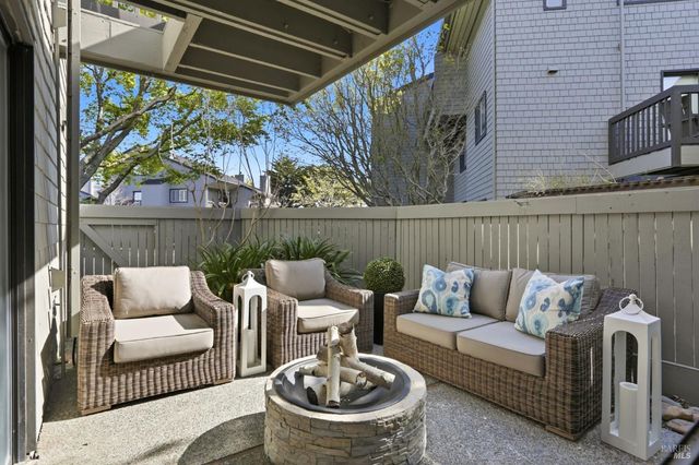 209 Cypress Pl, Sausalito, CA 94965