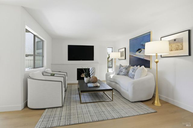 209 Cypress Pl, Sausalito, CA 94965