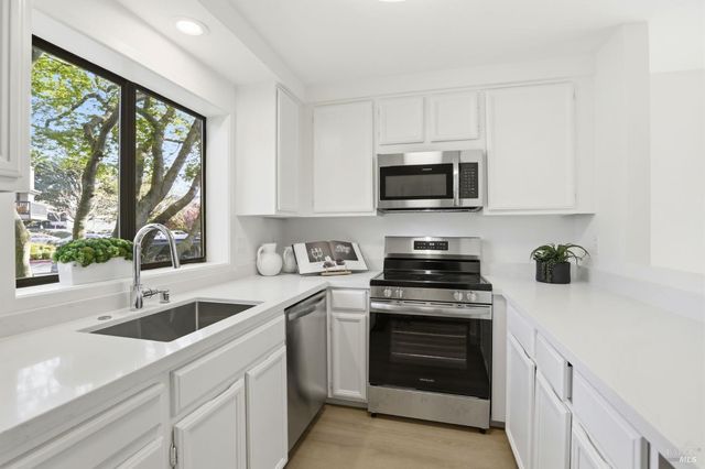 209 Cypress Pl, Sausalito, CA 94965