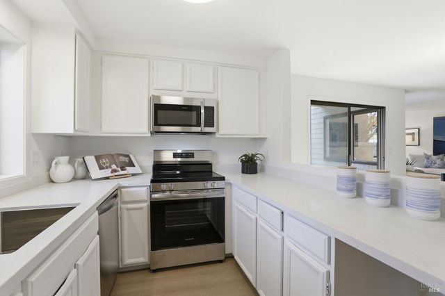 209 Cypress Pl, Sausalito, CA 94965