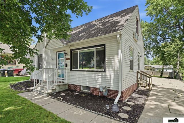 3600 Melrose Avenue, Lincoln, NE 68506