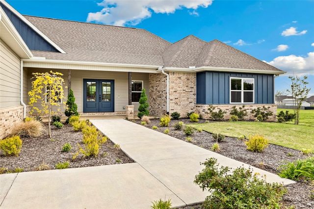 13077 Bethel Blacktop Road, Farmington, AR 72730