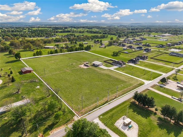 13077 Bethel Blacktop Road, Farmington, AR 72730