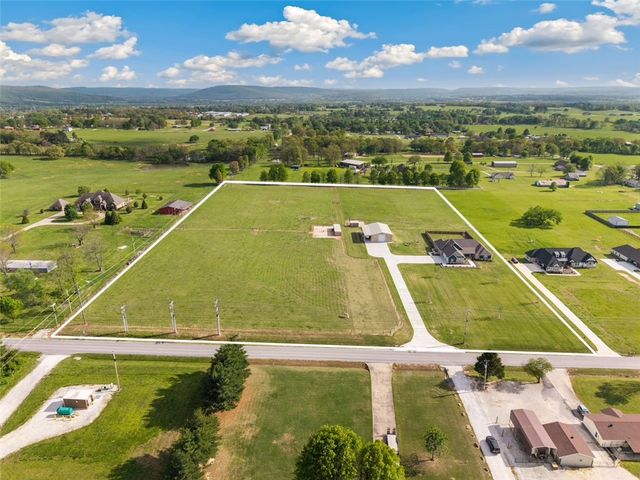 13077 Bethel Blacktop Road, Farmington, AR 72730