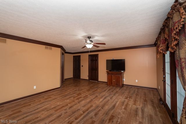 595 Montgomery Drive, Brunswick, OH 44212
