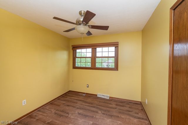 595 Montgomery Drive, Brunswick, OH 44212