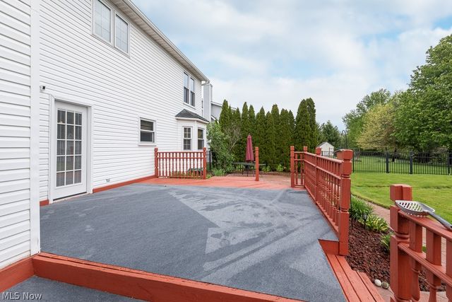 595 Montgomery Drive, Brunswick, OH 44212
