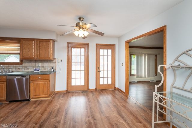 595 Montgomery Drive, Brunswick, OH 44212